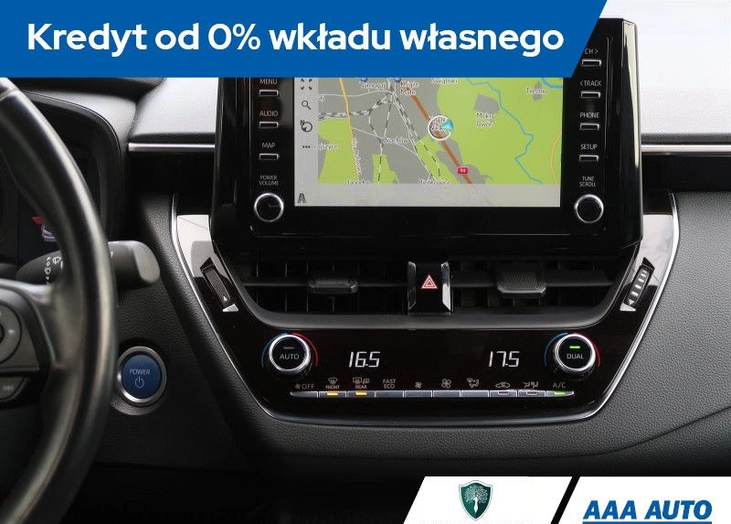 Toyota Corolla cena 76000 przebieg: 89356, rok produkcji 2019 z Mieroszów małe 301